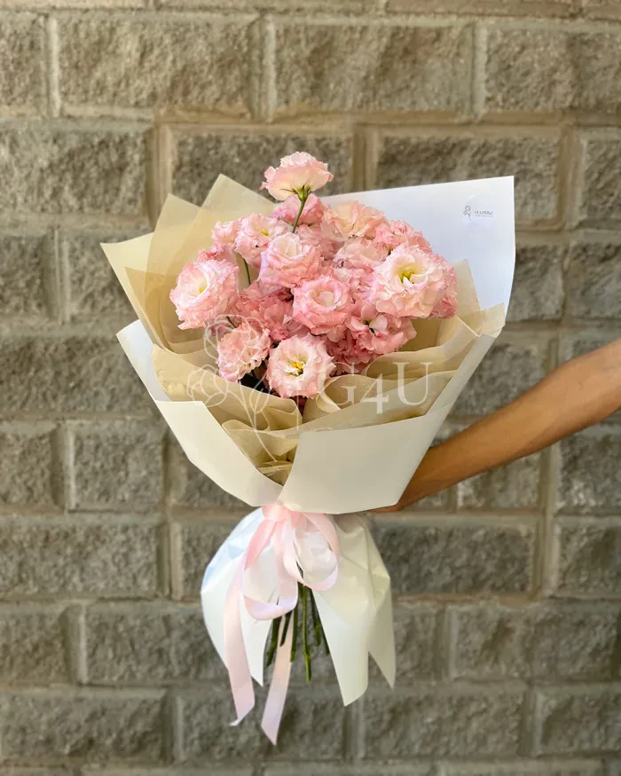 Заказать Моно букет из лизиантусов в Алматы