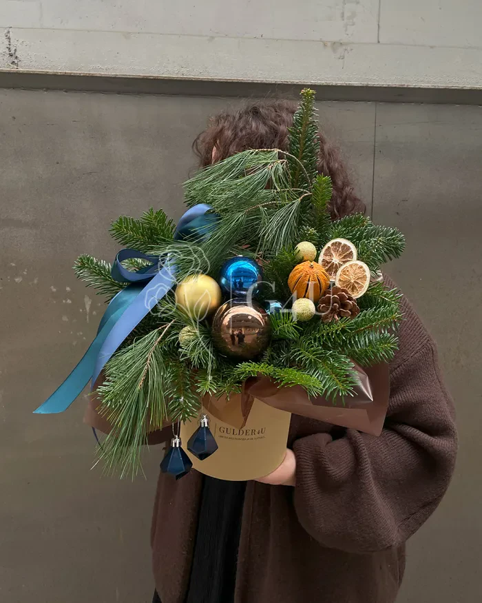 Заказать Новогодняя композиция "Снежное очарование" в Алматы