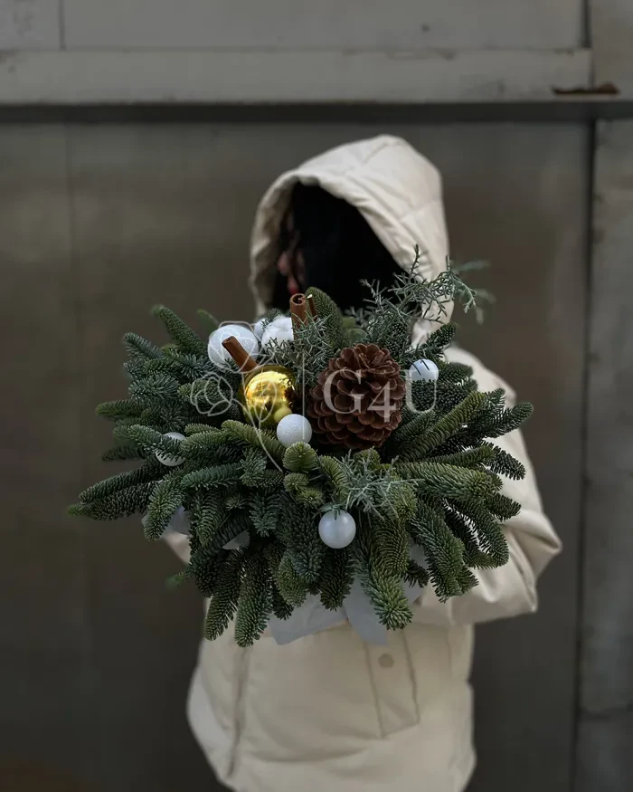 Заказать Новогодняя композиция "Морозное утро" в Алматы