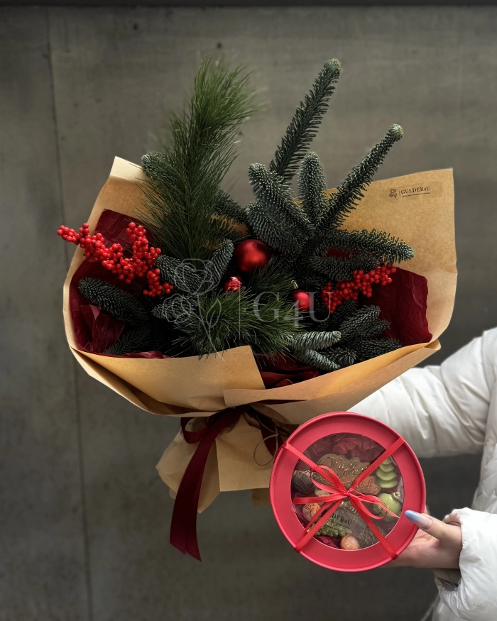 Заказать Новогодний букет "Evergreen Mood" в Алматы